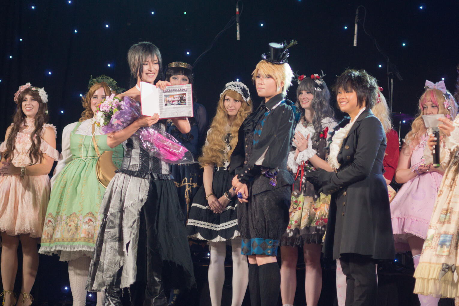 2016 Animethon Lolita Fashion Show - Model w/ AKIRA